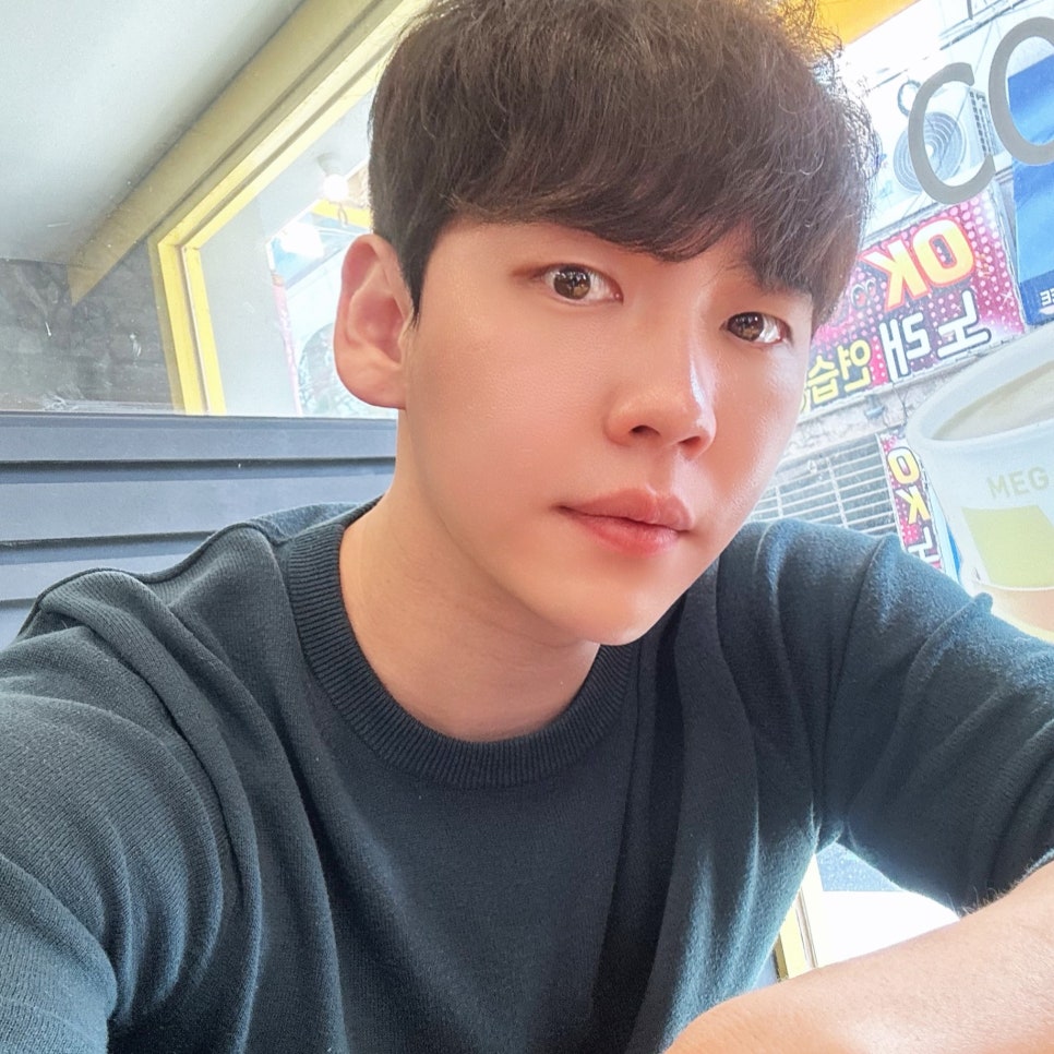 눈밑지방재배치후기가 증명하는 재발 없이 눈 밑 지방 정리 방법 관련 이미지 4