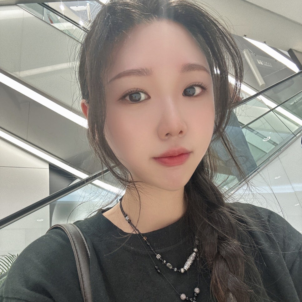 얼굴지흡후기 얼굴살 정리와 탄력을 한 번에! 관련 이미지 6