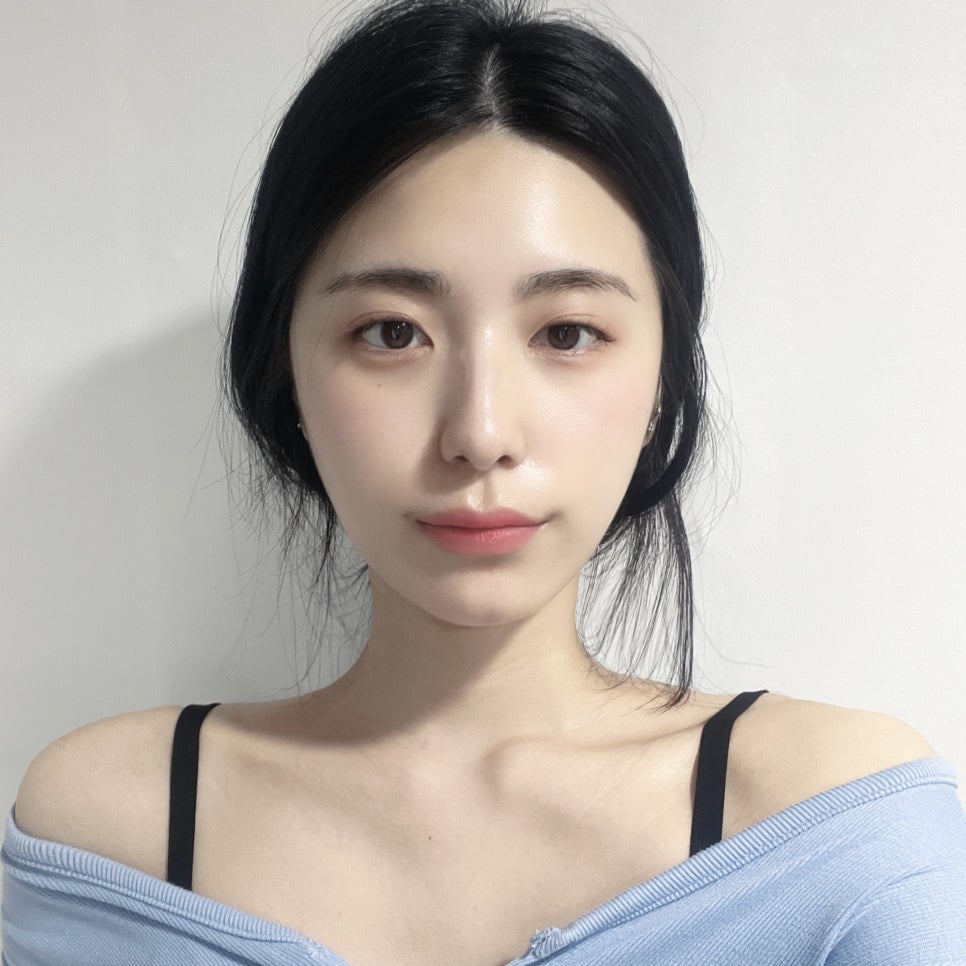 Neckline Care: If Your Trapezius Line Looks Blunt image 1