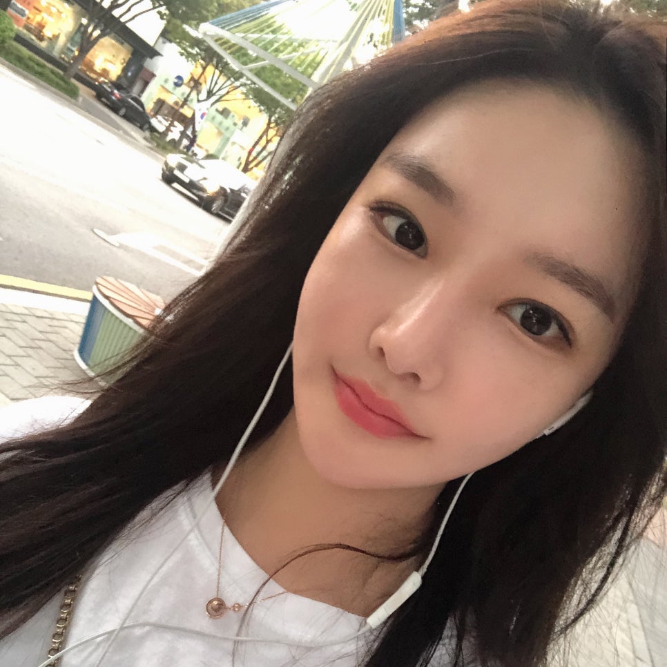 눈밑지방재배치전후 차이가 확실한 특별한 이유 관련 이미지 1