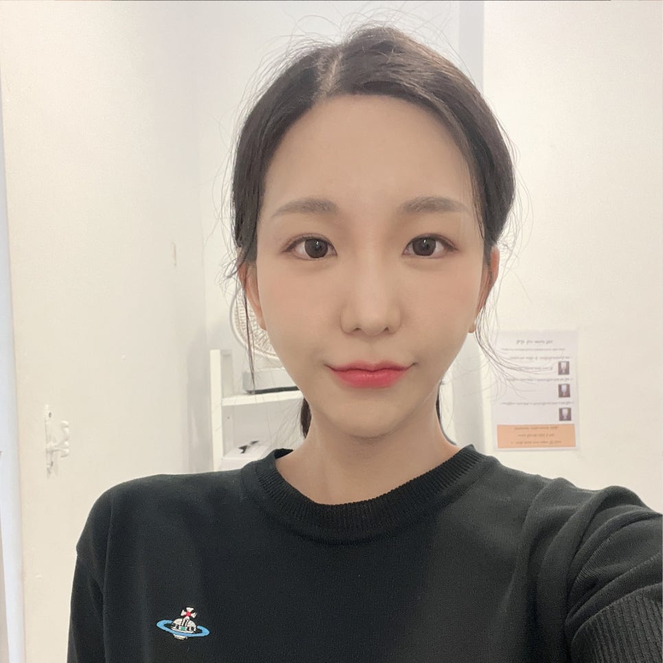 압구정에서 입꼬리시술 하고 만족도 최상이에요 관련 이미지 1