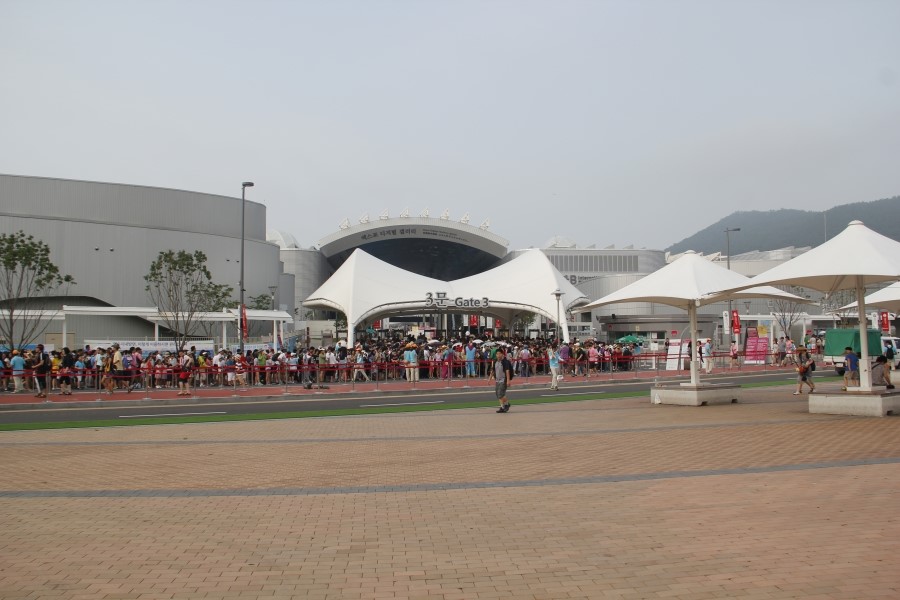 여수엑스포관람기2 : 엑스포역 광장에서 대우조선해양 로봇관 .2012.7.21 관련 이미지 1