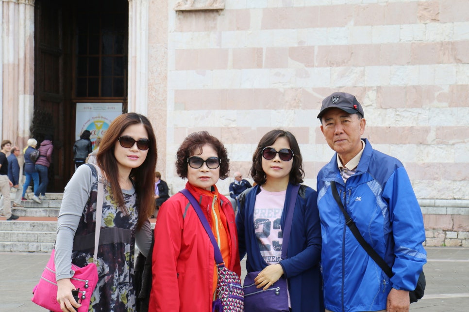2015년 5월 이탈리아 자유여행 5일차-3 : Assisi 아씨시 둘러보기 #2015.05.24. 일요일 관련 이미지 31