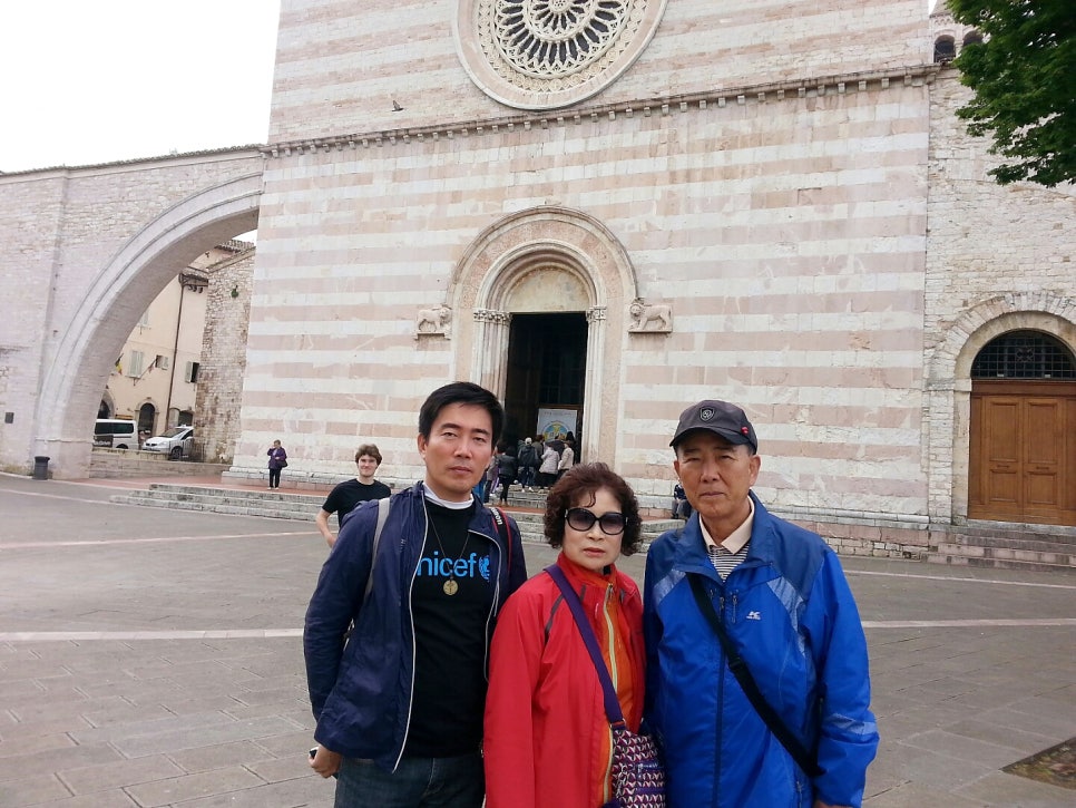2015년 5월 이탈리아 자유여행 5일차-3 : Assisi 아씨시 둘러보기 #2015.05.24. 일요일 관련 이미지 28