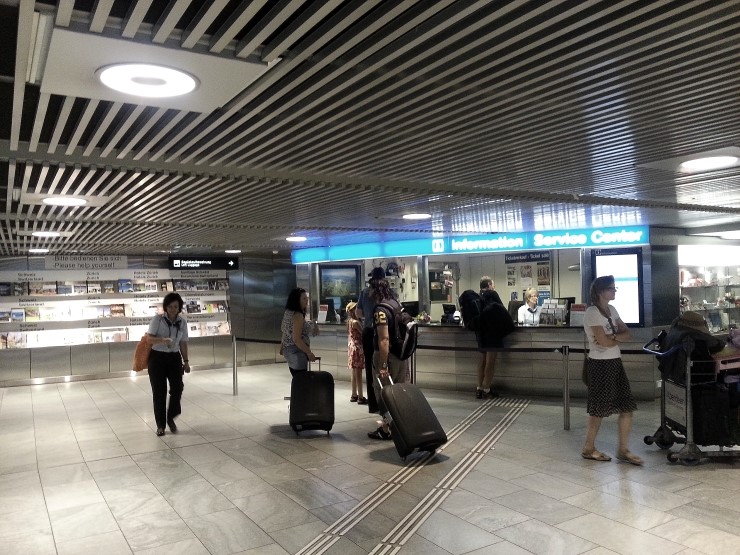 취리히 공항역 zurich Flughafen ... 2013 관련 이미지 4