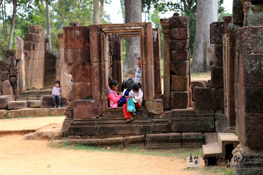 <캄보디아/앙코르와트 자유여행> 3박5일 두근두근!! - Banteay Srei 반띠에이 쓰레이 #1: 첫쨰날 (2013.12.19 ) 관련 이미지 9