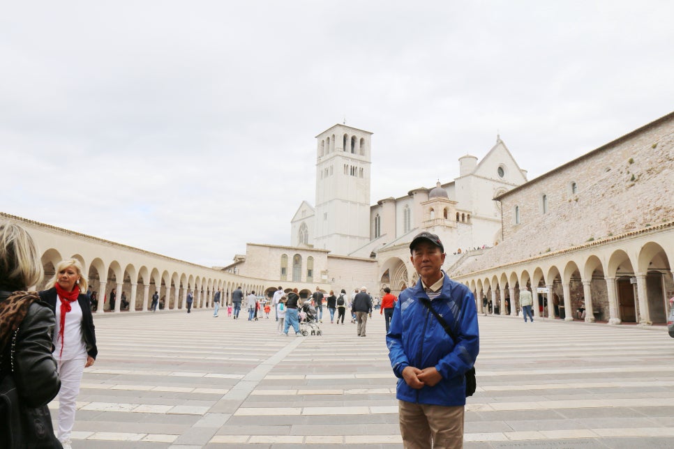 2015년 5월 이탈리아 자유여행 5일차-3 : Assisi 아씨시 둘러보기 #2015.05.24. 일요일 관련 이미지 32