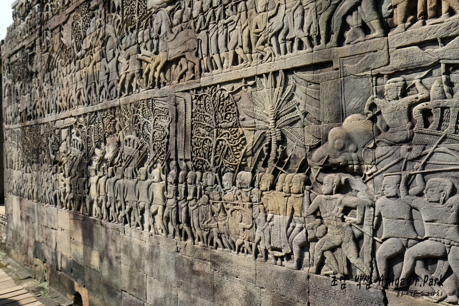 <캄보디아/앙코르와트 자유여행> 3박5일 두근두근!! - Bayon 바이욘사원 #2 /Angkor Thom 앙코르 톰 : 둘쨰날 (2013.12.20 ) 관련 이미지 13