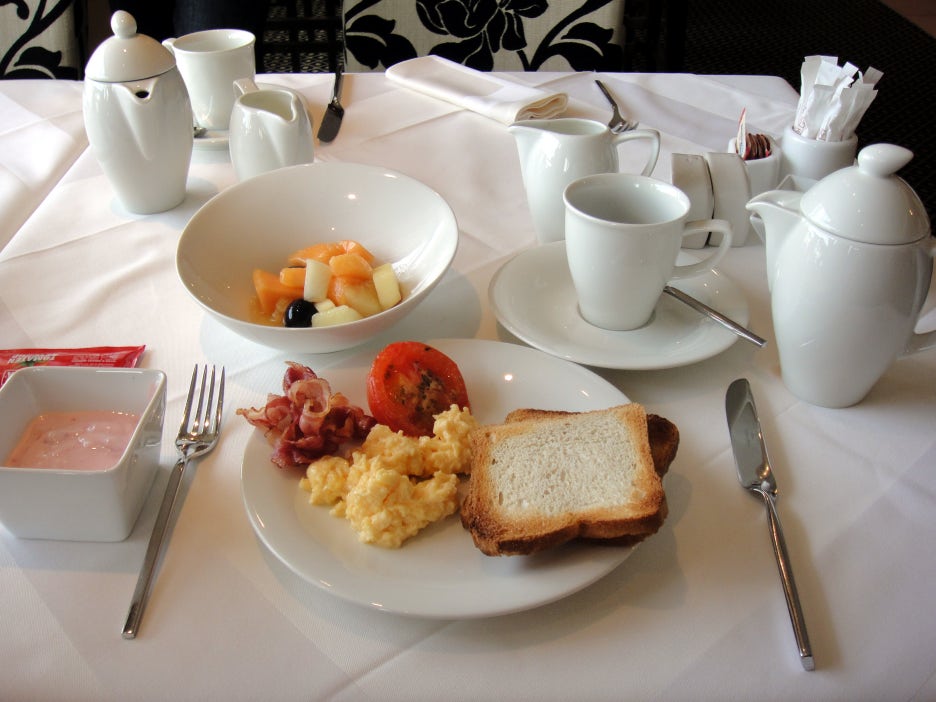 wien breakfast in hotel 관련 이미지 1