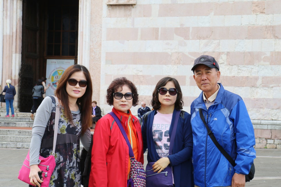2015년 5월 이탈리아 자유여행 5일차-3 : Assisi 아씨시 둘러보기 #2015.05.24. 일요일 관련 이미지 29