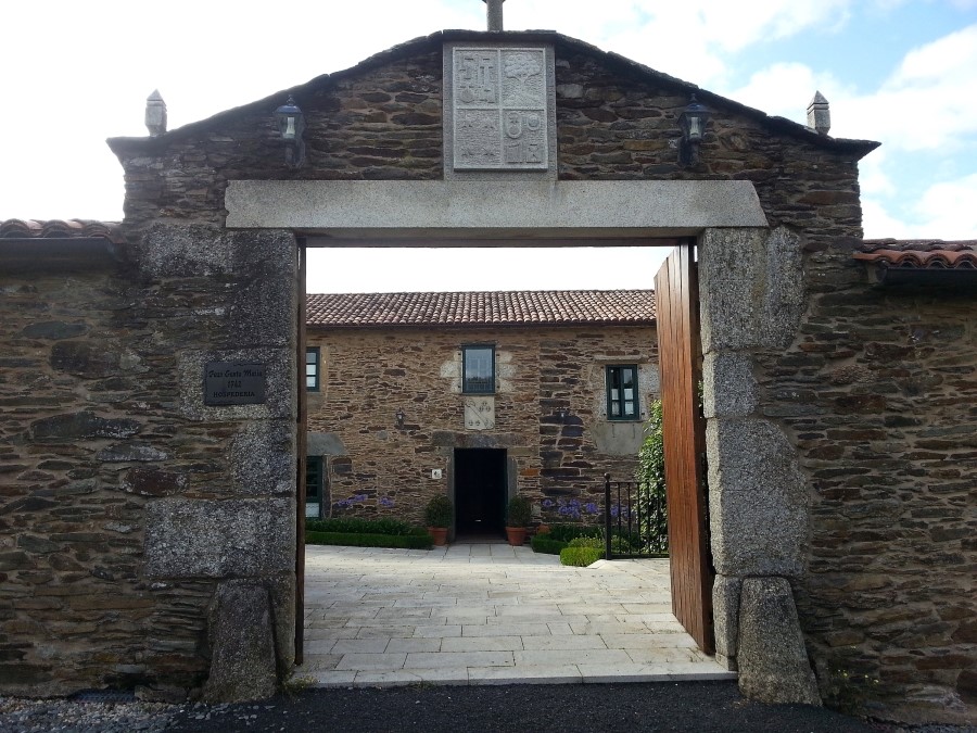 Camino de santiago 카미노 데 산티아고 : 사리아에서 시작한 5일간의 카미노 일정 및 숙소 리뷰.. 2014.7.16~24 관련 이미지 15