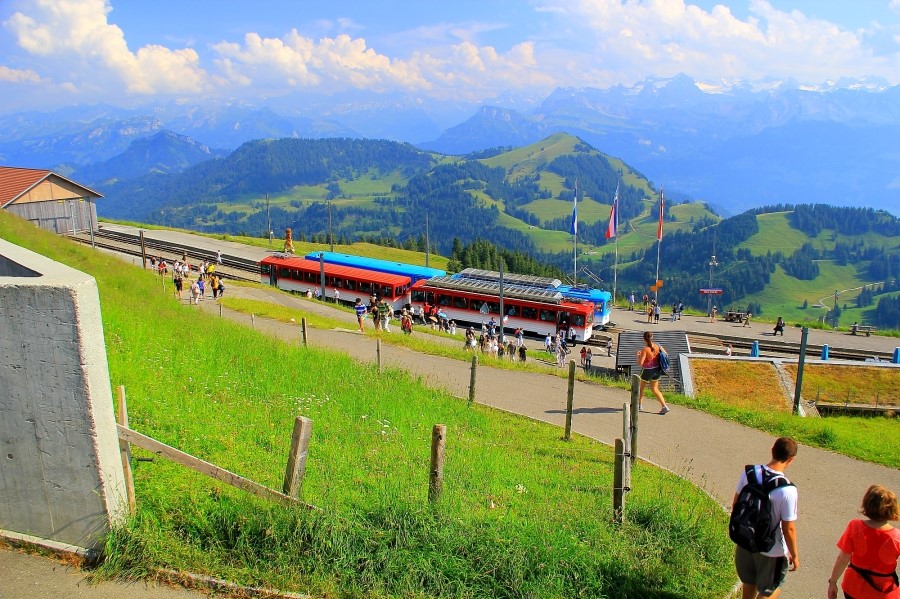Rigi Kulm  to Weggis 리기쿨름에서 베기스로 : 2013 관련 이미지 1
