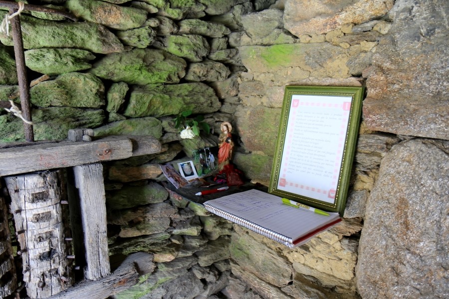 산티아고 가는길(camino de santiago 2014) : 사리아(sarria)에서 시작하기..#4-2 사리아 Sarria ~ portomarin 2014.7.18 관련 이미지 18