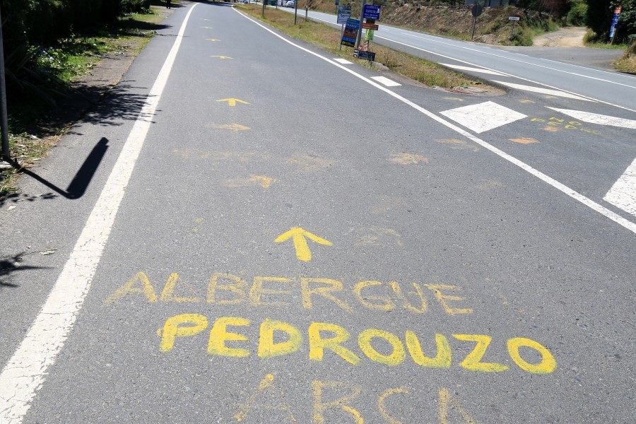 camino de santiago 카미노 데 산티아고 # 4일째-이어지는 길..Arzua ~ Lavacolla 28.3 km...2014.7.21 관련 이미지 26