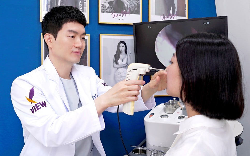 뷰성형외과 고은석 원장, 기능코성형 성형외과&middot;이비인후과 협진 필수 관련 이미지 1