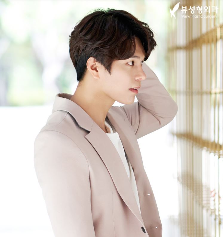 얼굴의 비율과 균형, 조화를 이루는 코성형 관련 이미지 13