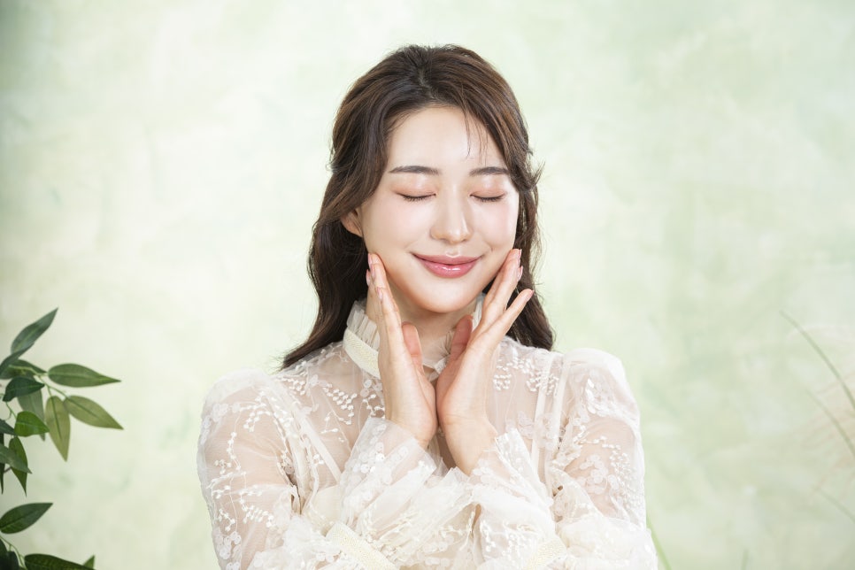 삼성역 피부과 전문의, 환절기 피부 탄력 저하가 걱정되신다면 - 삼성동 피부과 전문의 관련 이미지 6