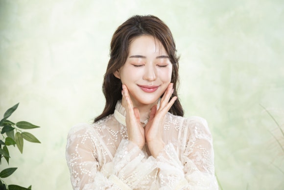 선정릉역피부과 더욱 정교한 리프팅 효과를 내는 관련 이미지 2