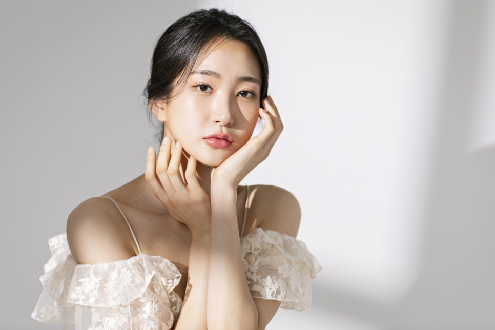 강남삼성동피부과, 피부 속 수분과 탄력을 함께 관리하는 비결은? - 삼성동 피부과 전문의 관련 이미지 1