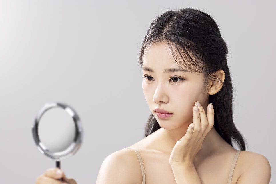 강남대치동피부과, 피부 재생 환경 개선에 도움을 줄 수 있는 셀스킨부스터 - 삼성동 피부과 전문의 관련 이미지 1