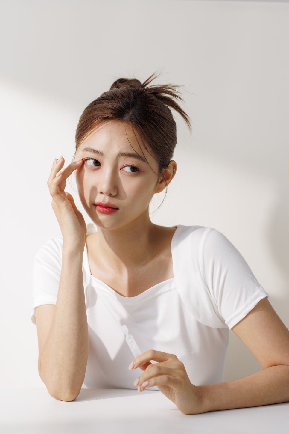 Effects of Botox for Crow’s Feet and Precautions Before Treatment – Dermatology Specialist in Samsung-dong image 4