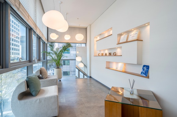 Recommended Dermatology Clinic Near Gangnam Samsung Station: Skin Elasticity Care Insights from Chang Dermatology <Secrets> — Samsung-dong Dermatology Specialists image 1