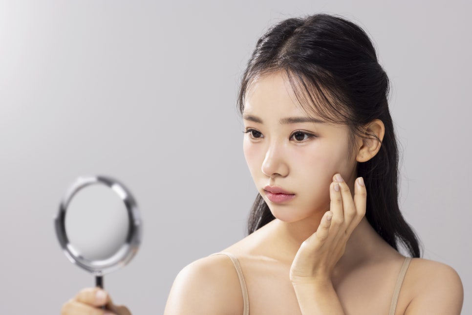 주름보톡스 주의사항, 시술 전후로 꼭 알아두면 좋은 관리 포인트 - 삼성동 피부과 전문의 관련 이미지 1