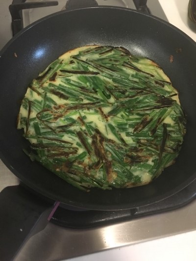 바삭한 부추부침개 구워먹었어요 관련 이미지 1