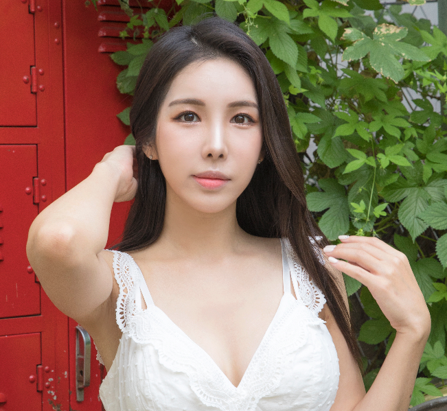 Areolar Surgery, Natural and Beautiful! image 1