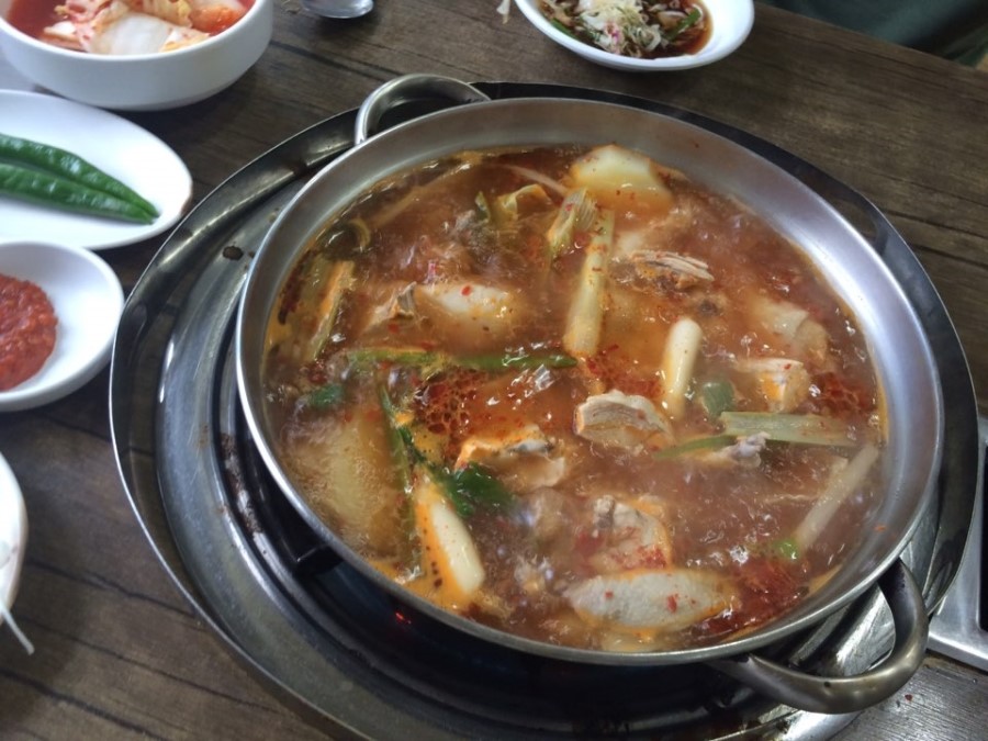 닭한마리칼국수~ 몸에도좋고 맛도좋아요 관련 이미지 3