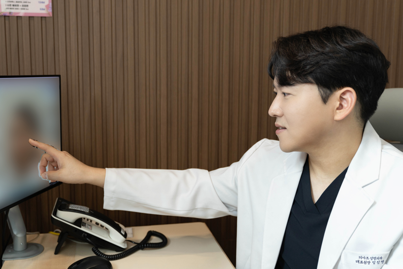 Types of Eyelid Surgery? The Decisive Reason You May Regret Choosing Based on Reviews Alone image 8