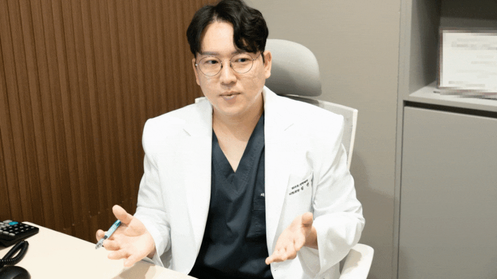 Middle-Aged Eye Surgery Done Well: Answering Three Questions You May Be Wondering About image 10
