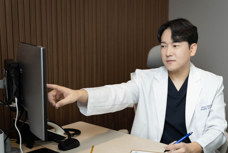 눈썹거상수술? 눈전문 성형외과 선택 기준 짚어드립니다 관련 이미지 11