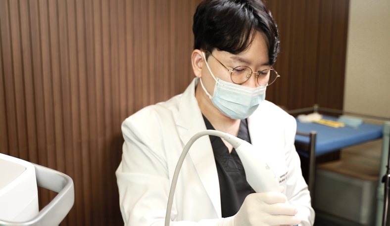 If you're worried about acne and pores, read this: Jamsil Naru Dermatology image 9