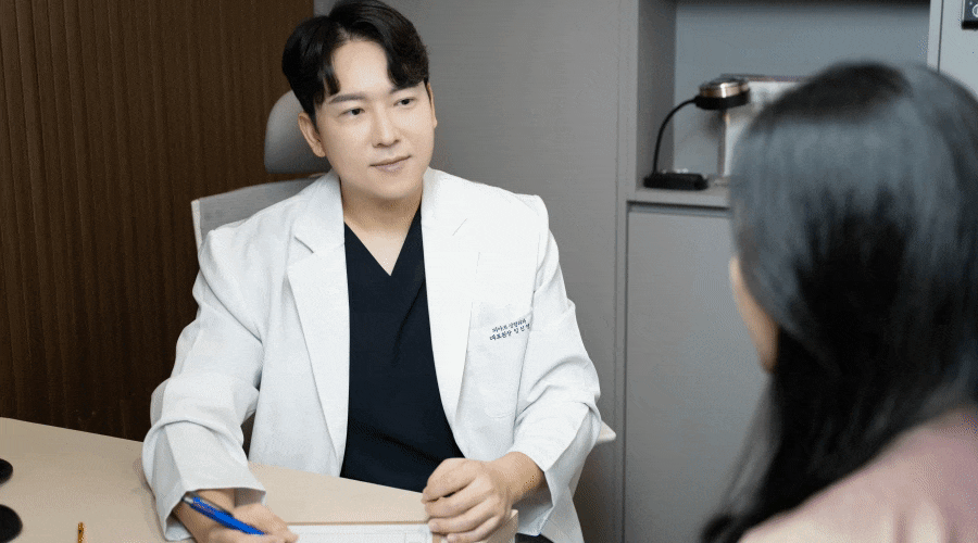 Lower Eyelid Surgery in Your 40s: There Is Another Reason It Fails image 1