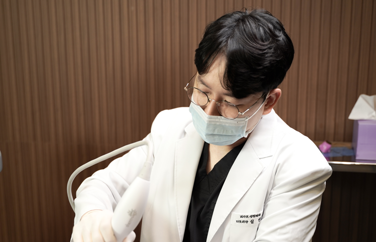 잠실새내역피부과 탄력저하 팔자주름 함께 잡고 싶다면 클릭 관련 이미지 6