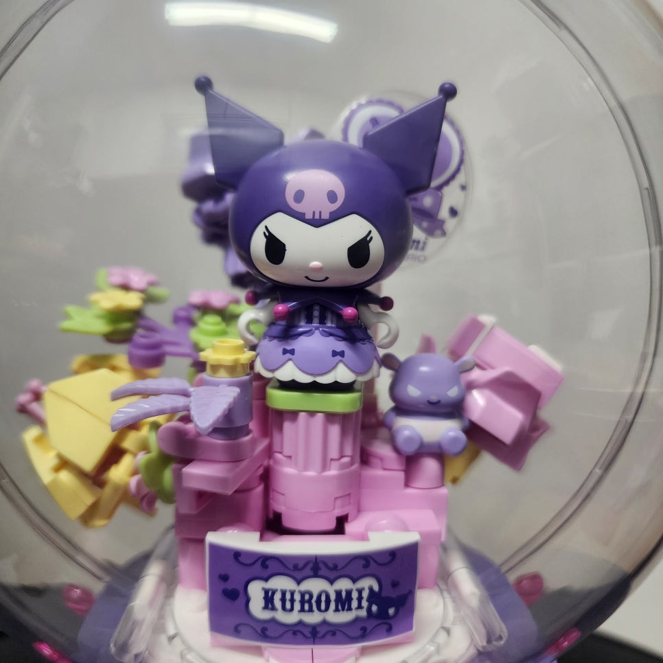 The Detail of the Director of a Plastic Surgery Clinic in Jamsilsaenae, Shown Through Assembling the Keeppley Kuromi Music Box. image 9