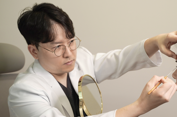 Jamsil Under-Eye Fat Removal: Why You May Need Revision Surgery If You Don’t Know This image 5