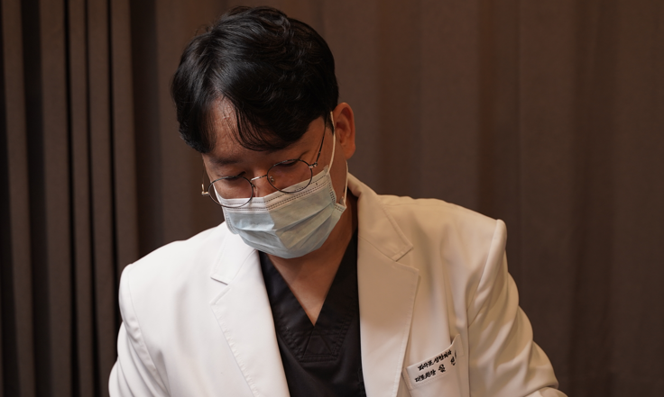 Read This First if You Want to Avoid Double Eyelid Revision Surgery at Jamsil Station Plastic Surgery Clinic <Written by a Doctor> image 4