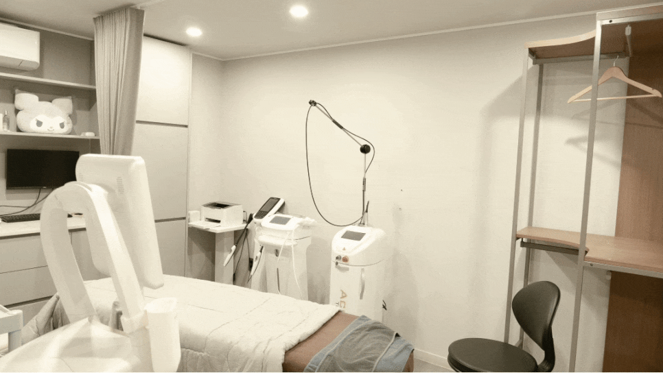 Middle-Aged Eye Surgery Done Well: Answering Three Questions You May Be Wondering About image 5