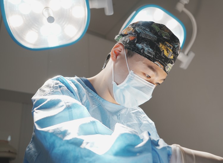 How Is Eyelid Surgery for Middle-Aged Patients Different? Dr. Kim Hyun-jo’s <Key Summary> image 6