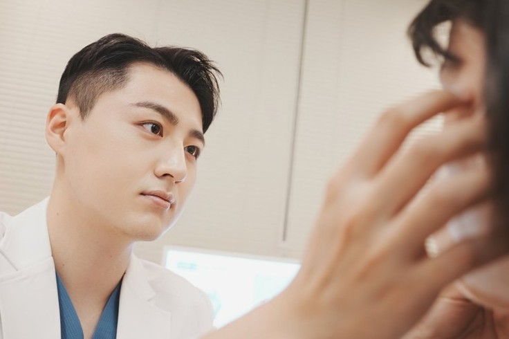 눈밑지 회복기간 휴가 써야겠죠? 김현조 원장님 답변! 관련 이미지 10
