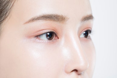 다크서클 없애는 법과 눈밑지방재배치 수술 효과  #장욱원장님 관련 이미지 2