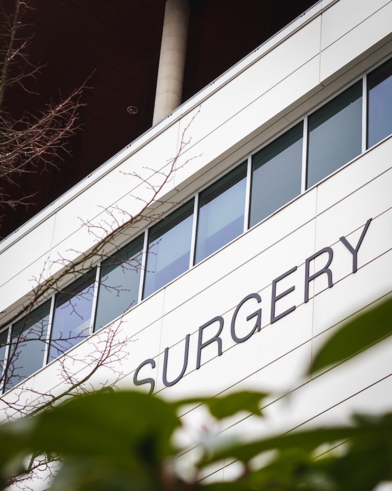 You can tell by the sign whether it’s a board-certified plastic surgeon. image 1