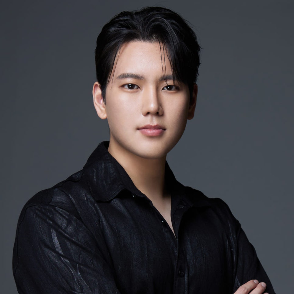 신논현역 성형외과, 남자 휜코성형, 매부리코 성공 포인트는? 관련 이미지 1