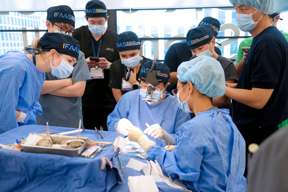 For Overseas Plastic Surgery Specialists image 5