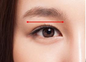 가로로 긴 눈은 어떤 쌍꺼풀라인이 어울릴까요? 관련 이미지 2