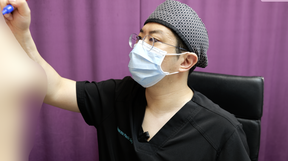 자연스럽고 트렌디한 가슴수술, 모티바 전용룸에서 (가슴 전후) 관련 이미지 2
