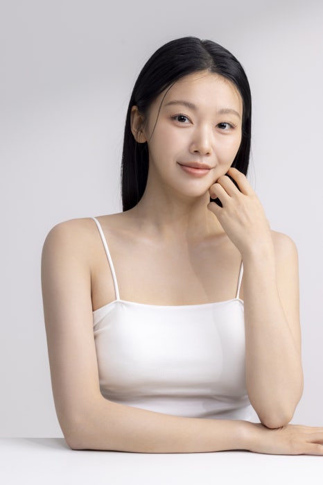 What Beautiful People Have in Common as They Age—What Gangnam Station Dermatology JM Strives For image 5