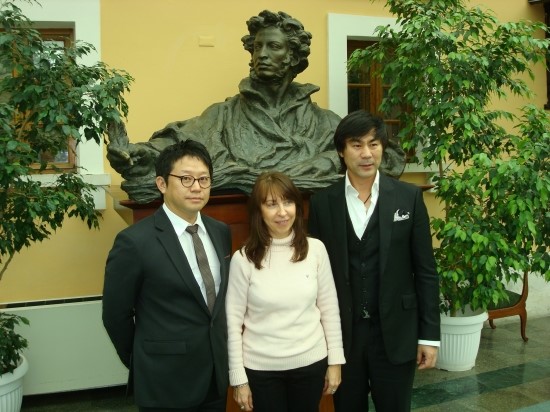 러시아 퓨친 박물관에서 수분주사와 셀퓨전씨 화장품에 대한 강의 관련 이미지 5